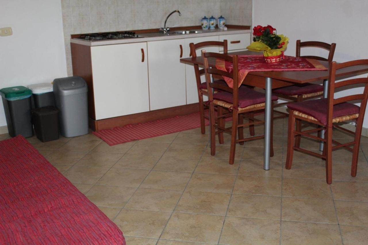 Hibiscus Apartment Marausa Luaran gambar